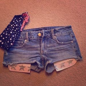 AE Jean short star pockets